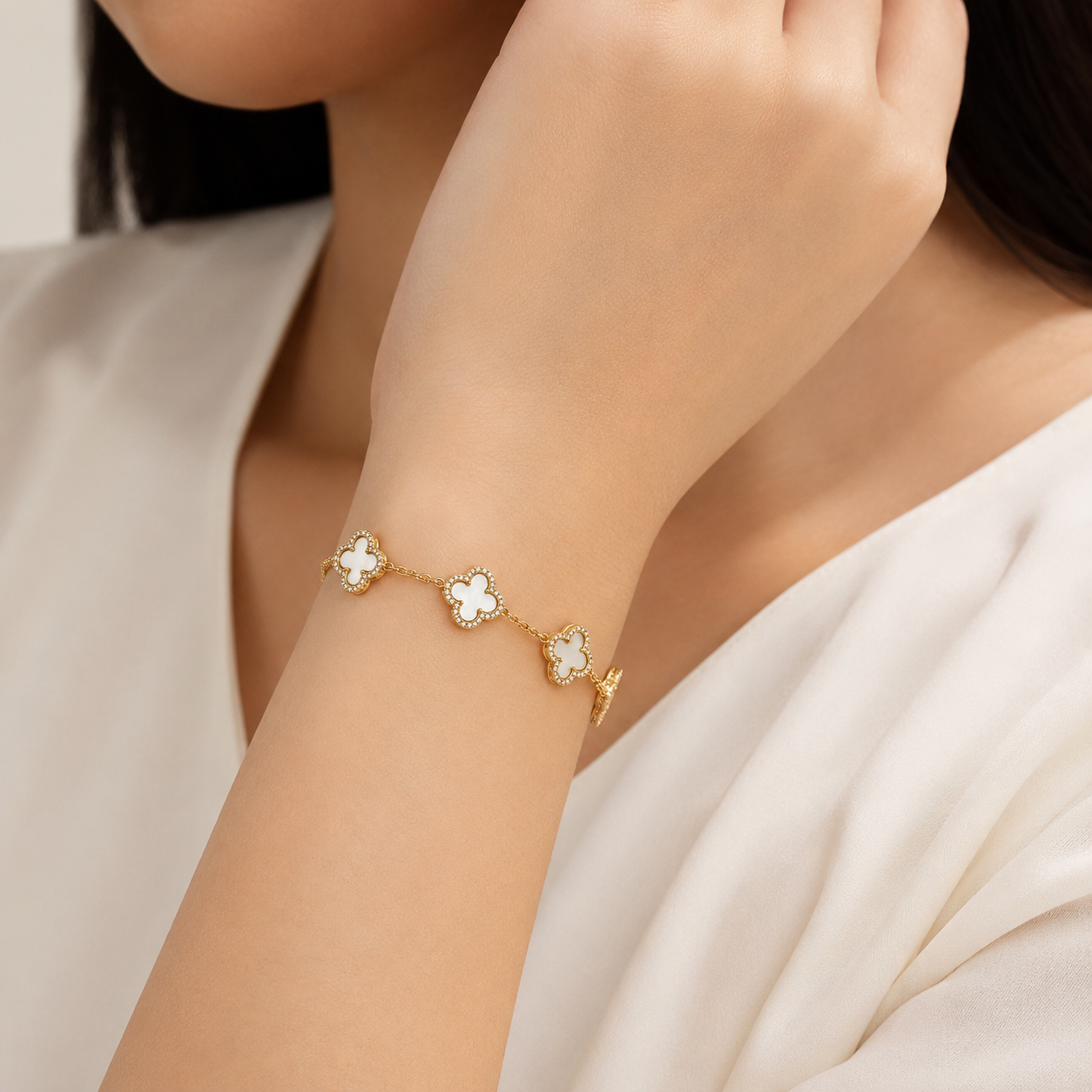Clover Grace Bracelet